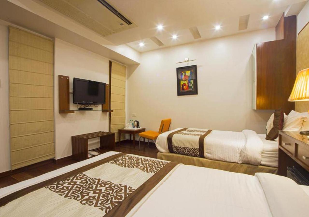 Hotel Palm Do'R - 02 Mins From New Delhi Railway Station Екстериор снимка