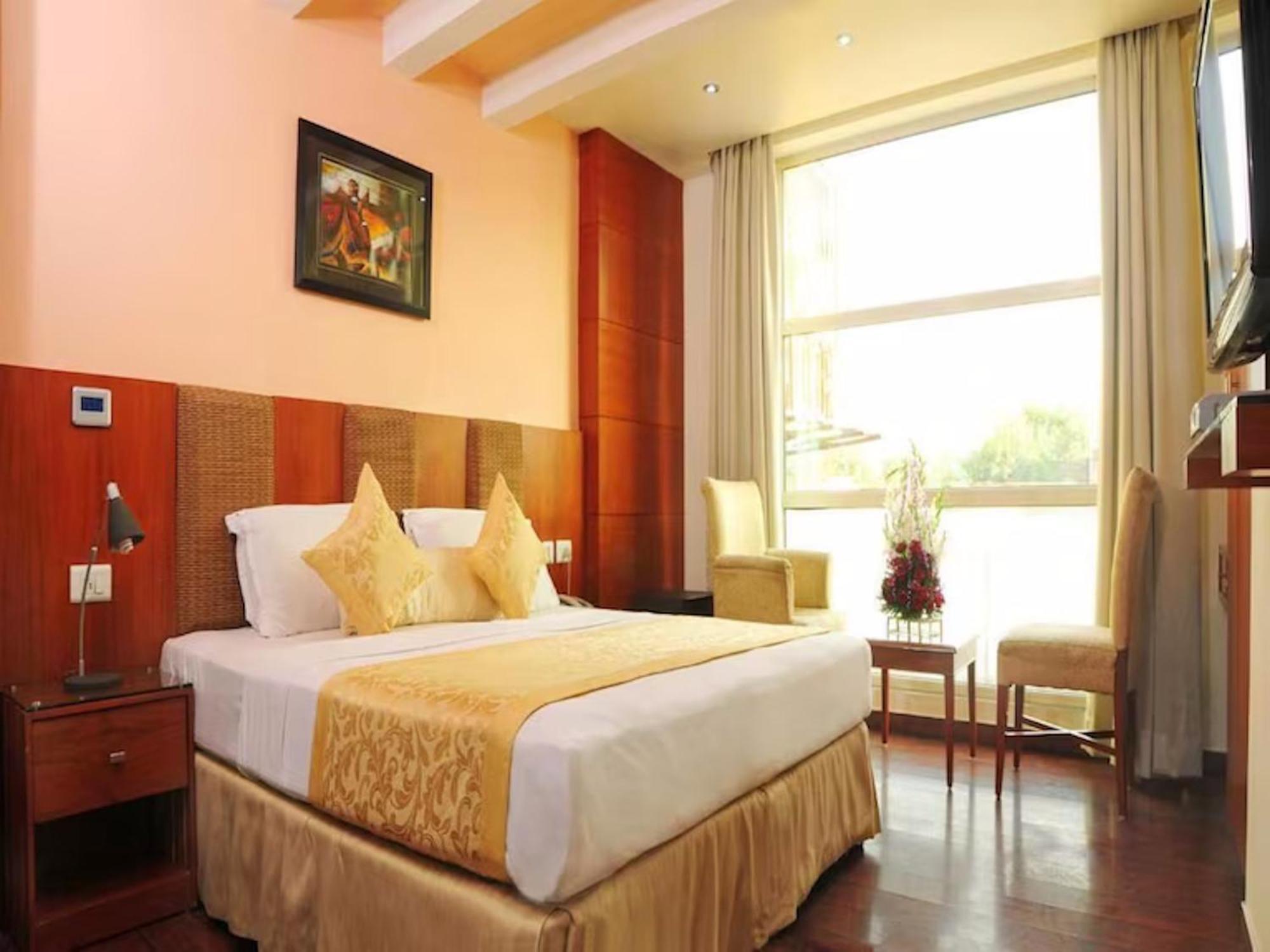 Hotel Palm Do'R - 02 Mins From New Delhi Railway Station Екстериор снимка