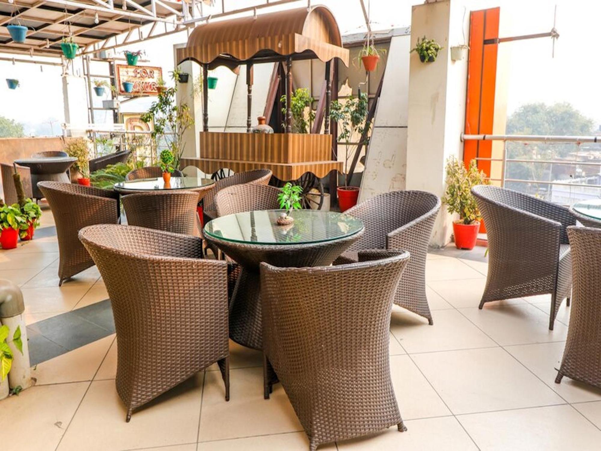 Hotel Palm Do'R - 02 Mins From New Delhi Railway Station Екстериор снимка