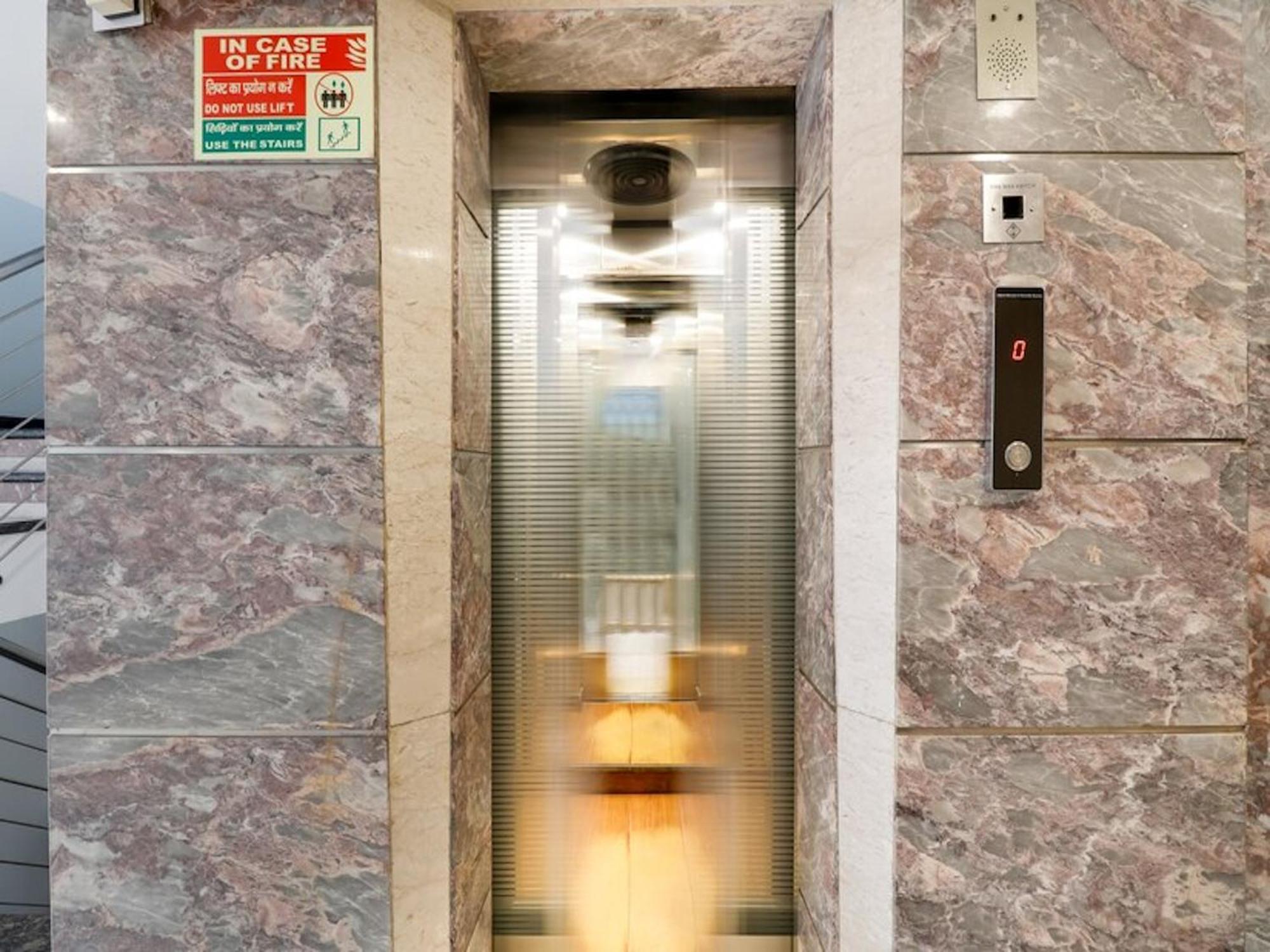 Hotel Palm Do'R - 02 Mins From New Delhi Railway Station Екстериор снимка
