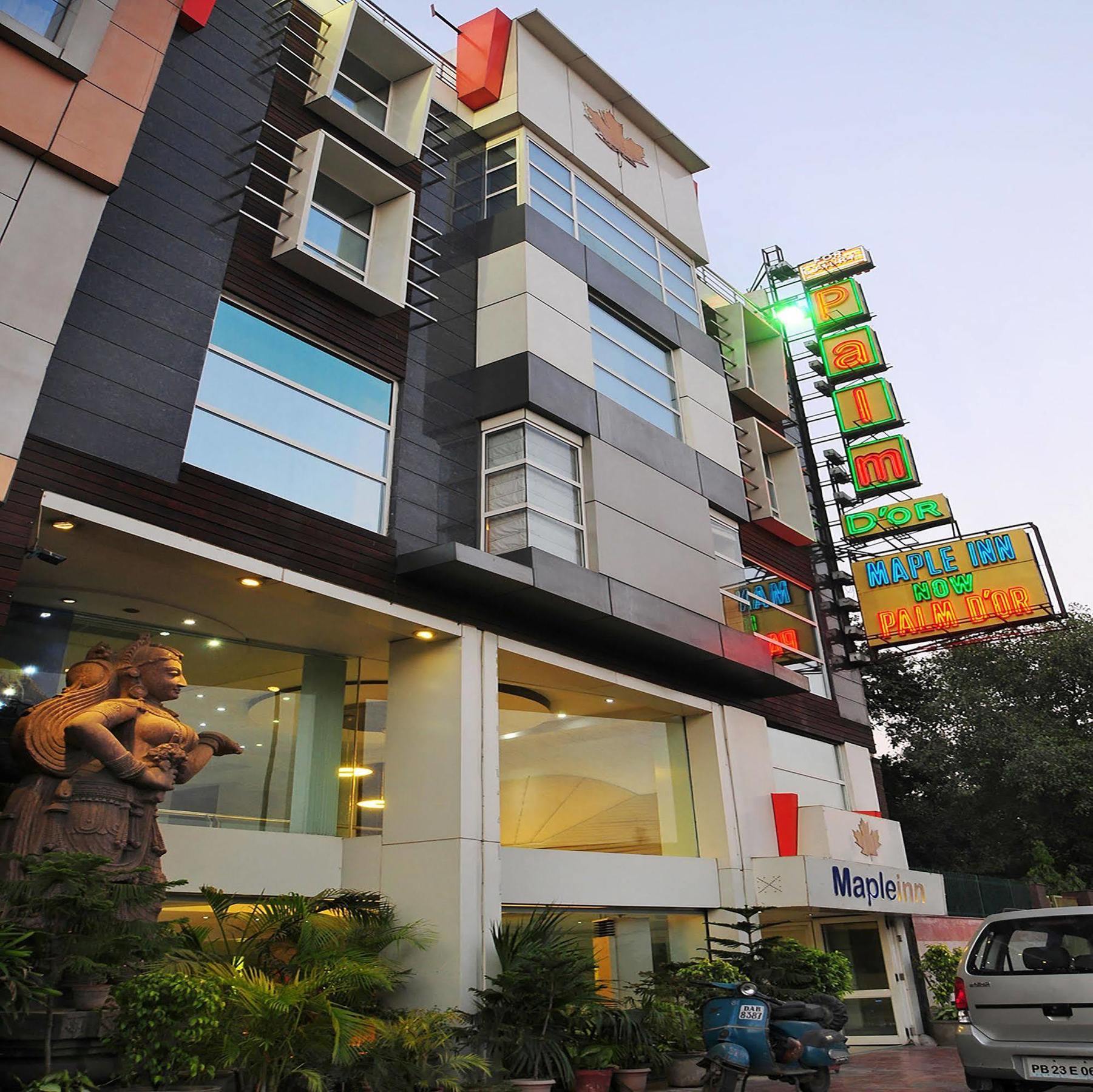 Hotel Palm Do'R - 02 Mins From New Delhi Railway Station Екстериор снимка